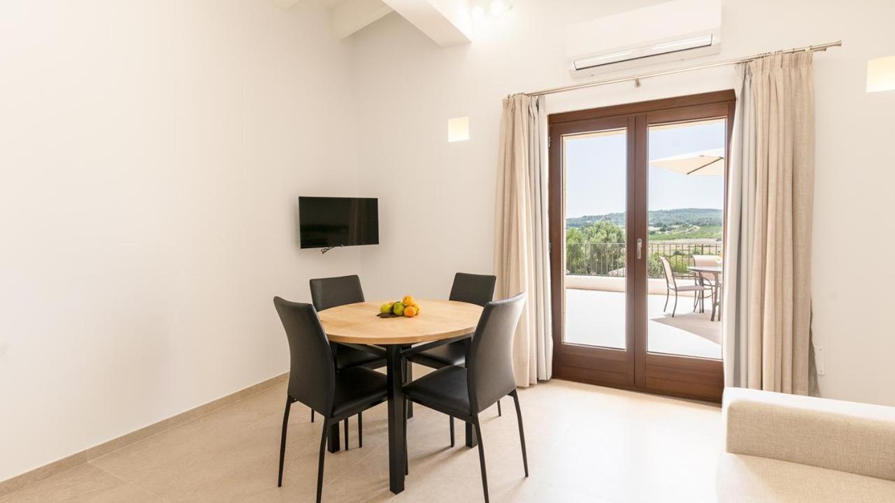 Agroturismo Son Calo Villa Petra  Eksteriør billede